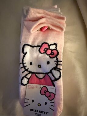 Hello Kitty Light Pink Crew Socks with Graphic Bow